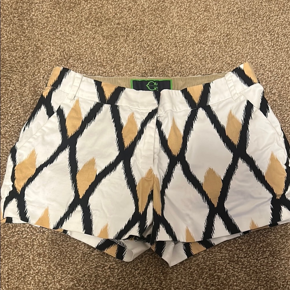 C. Wonder White and Black Patterned Shorts